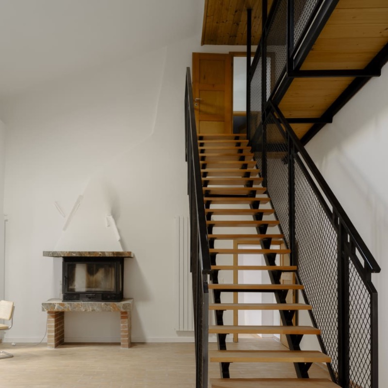 <span>G117a<br>Carona</span>